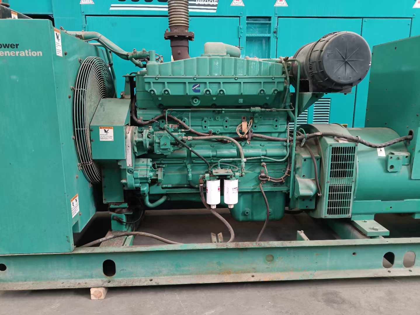 行唐过载会对 600kW 柴油发电机组造成哪些损害?