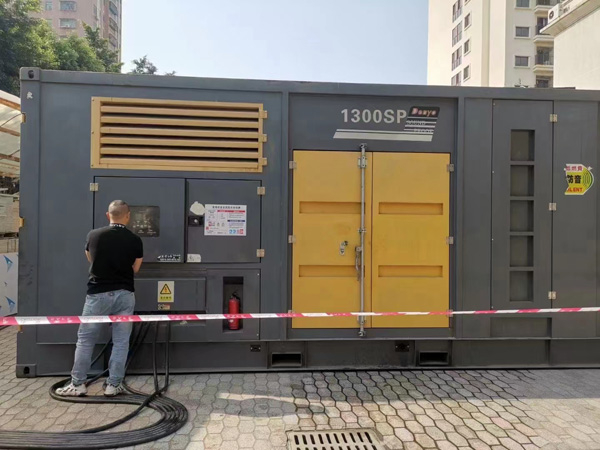 行唐500KW发电机组冬季应该配多大的启动电瓶？